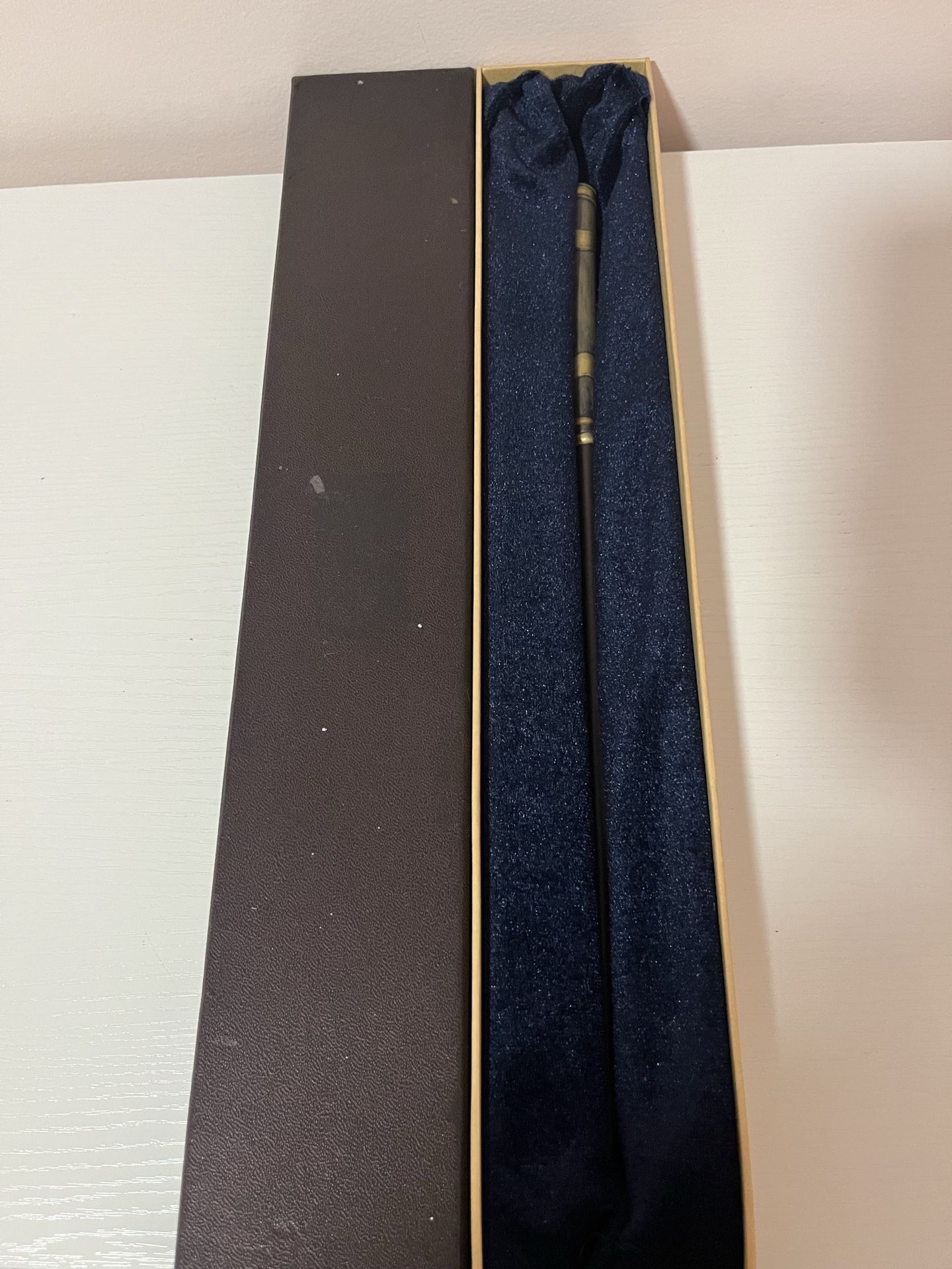 item is new - photo 2