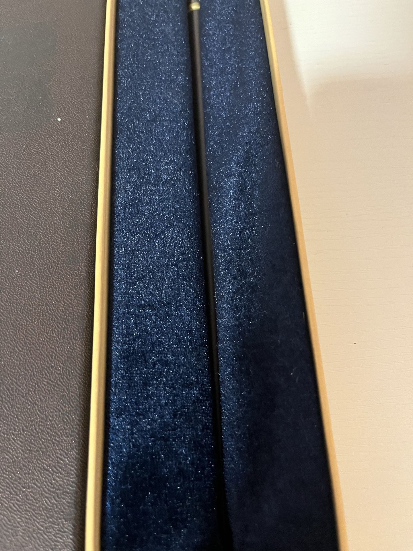 item is new - photo 4