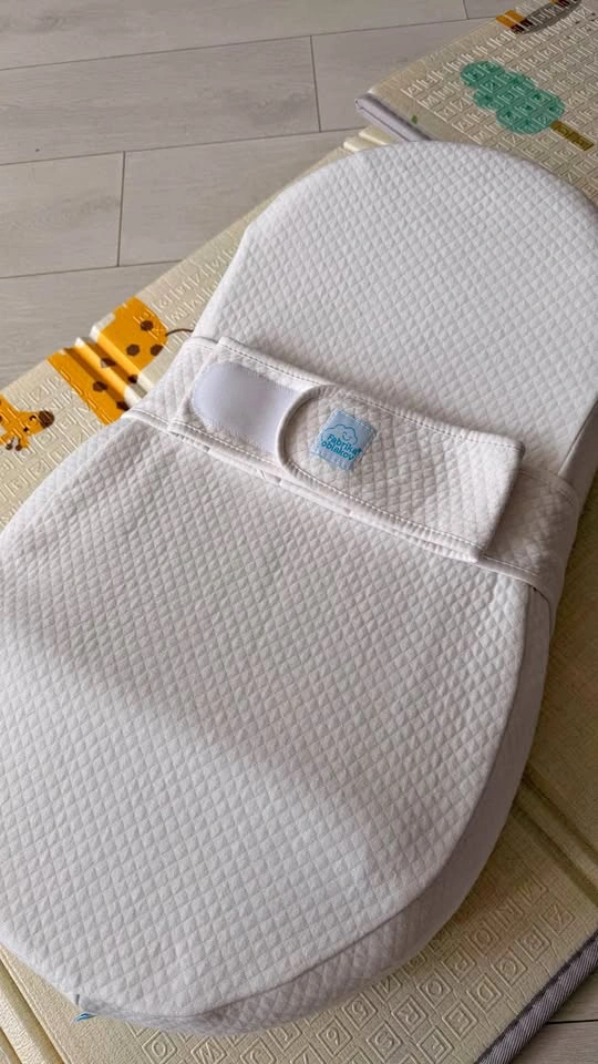 Cocoonababy (0-6 months) – Excellent Condition