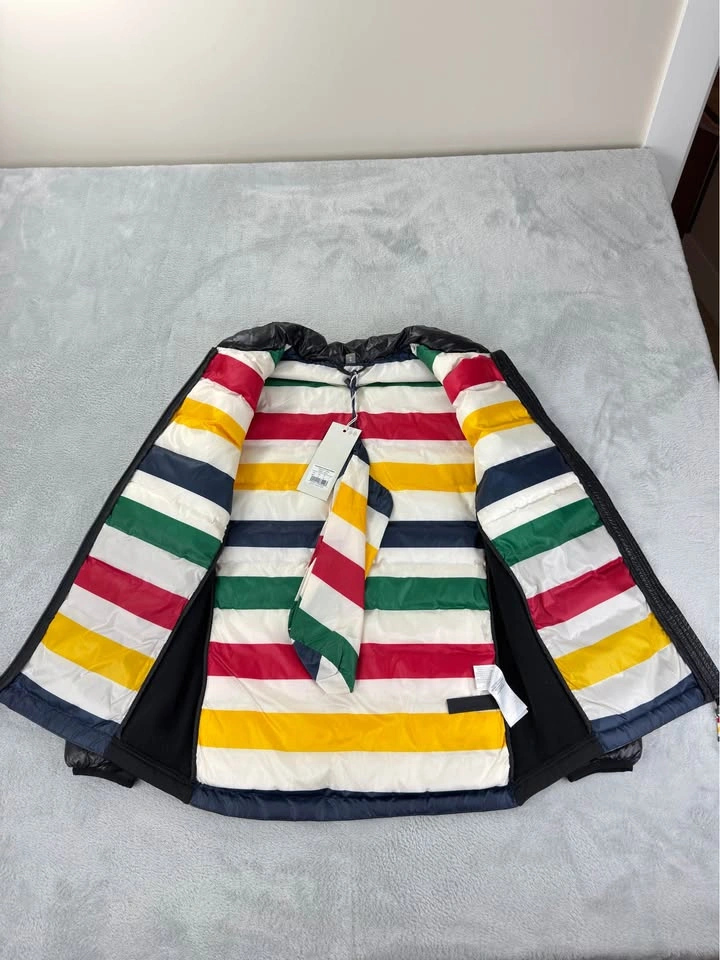 Hudson's Bay NWT Stripes Women's Packable Down Puffer Jacket - M - photo 3
