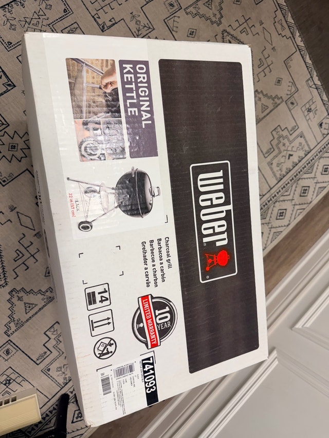 Weber Original Kettle 22-Inch Charcoal Grill - photo 3