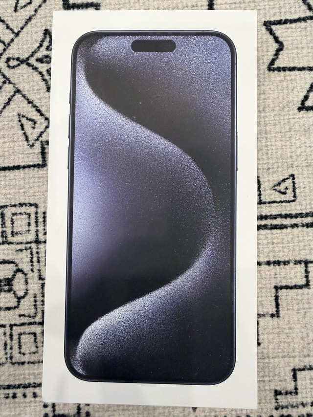 iPhone & Samsung Phone Boxes (No Content) - photo 3
