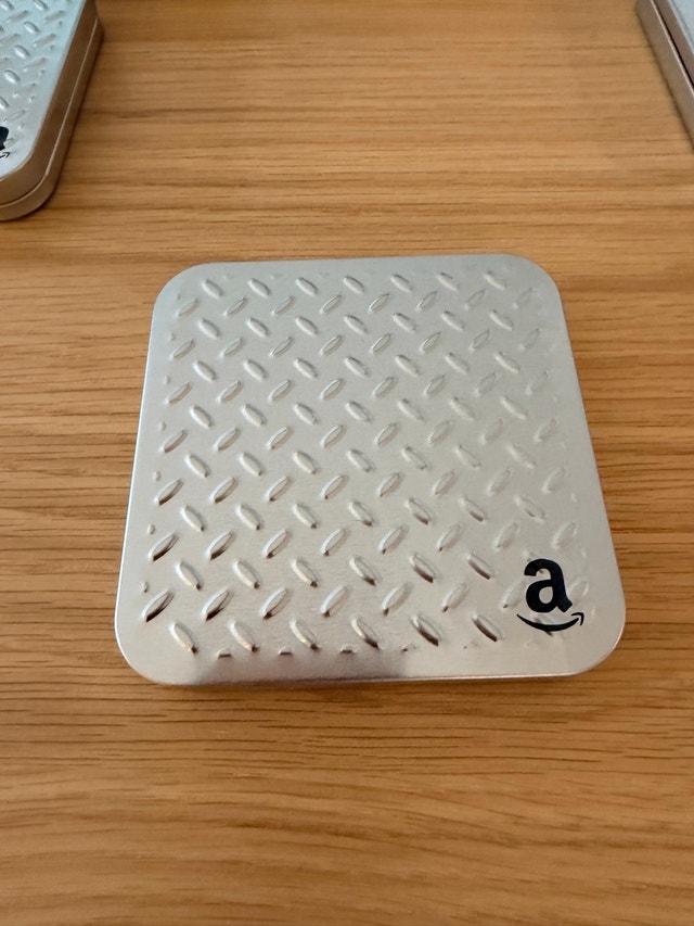 Amazon Gift Card Tin Cases (empty) - photo 2