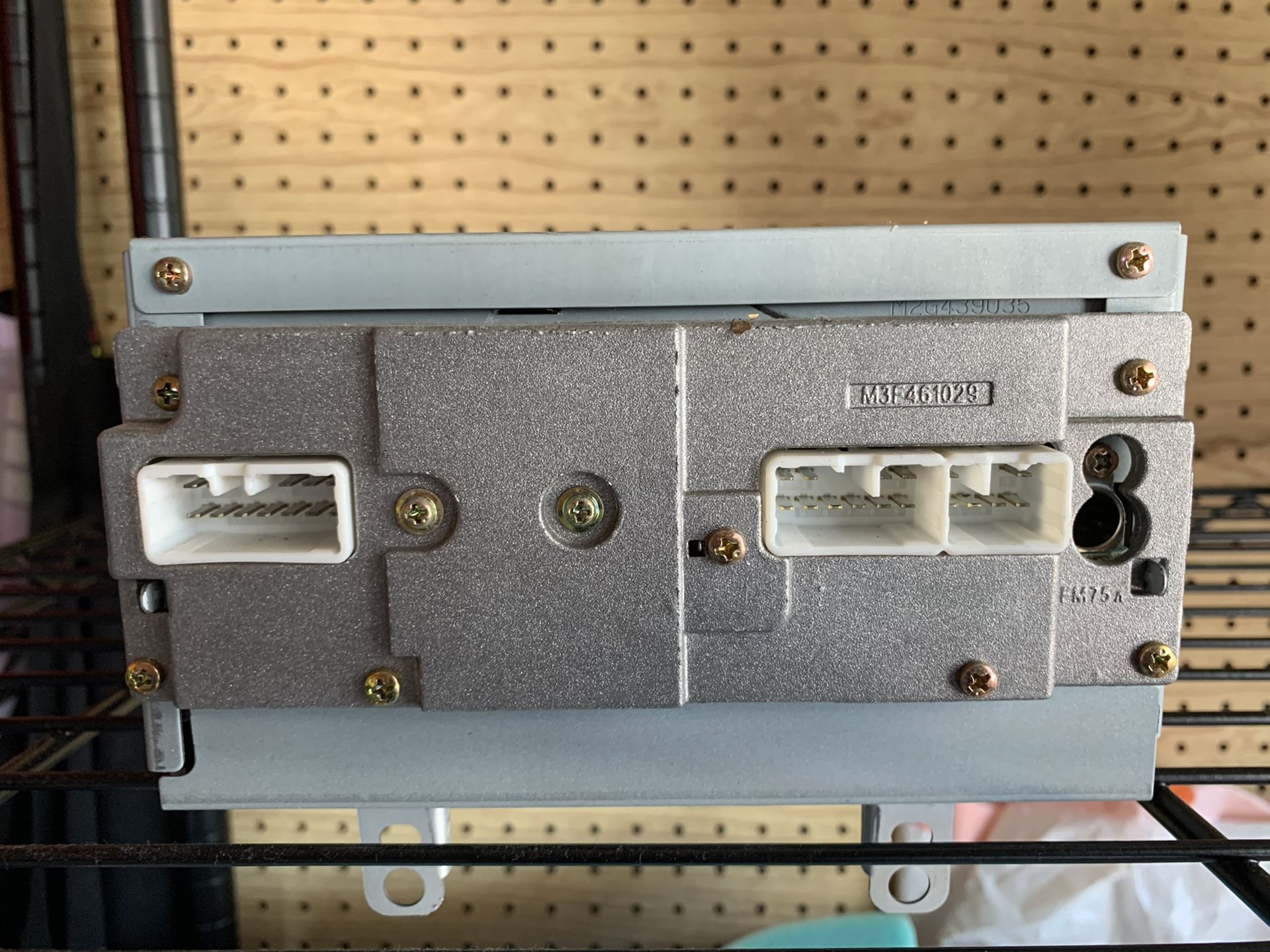 Original Factory Stereo for Corolla 2003 - photo 3