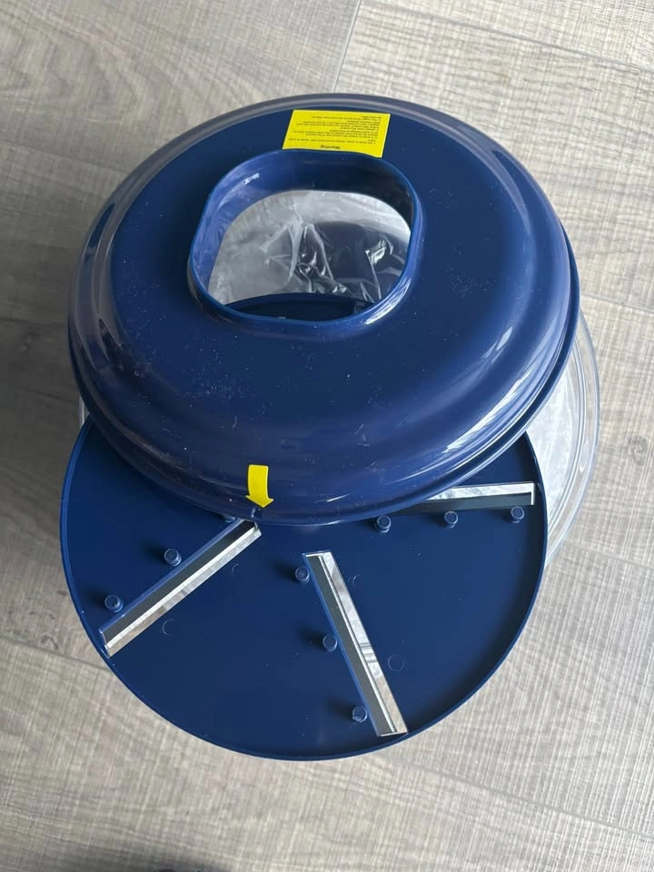 Brand New Fruit Slicer MOVING SALE - photo 3