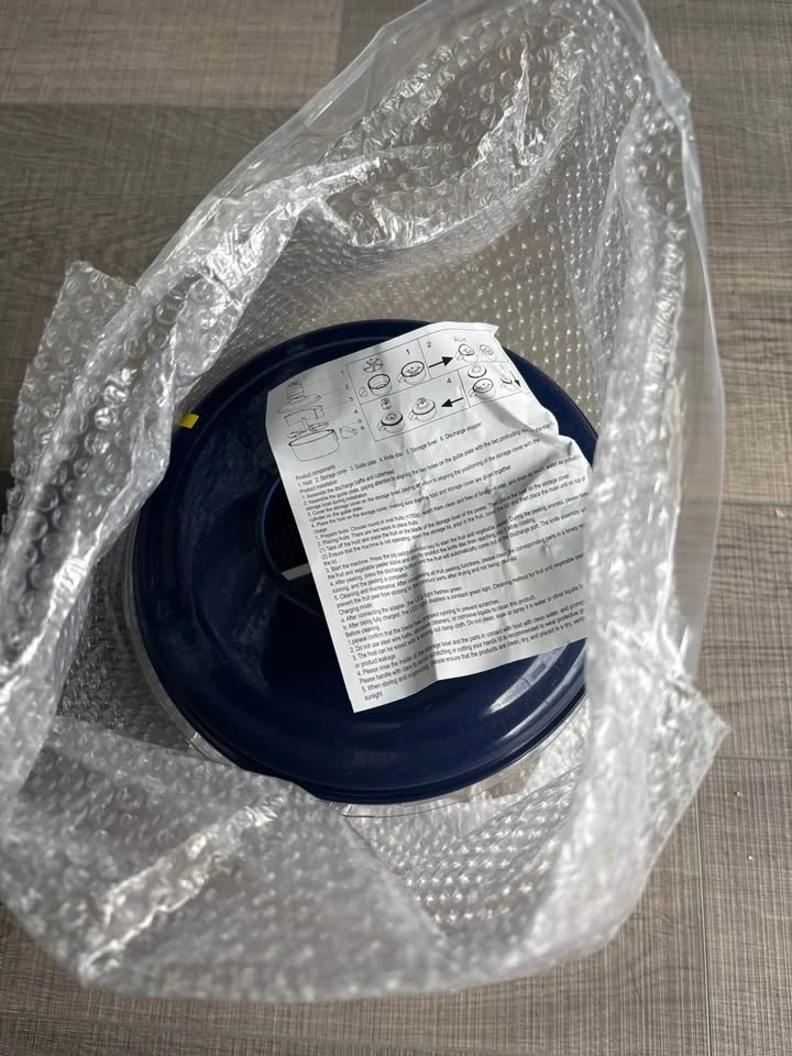 Brand New Fruit Slicer MOVING SALE - photo 4