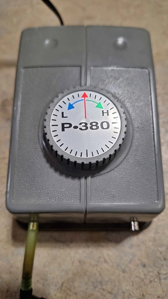 Aquarium air pump