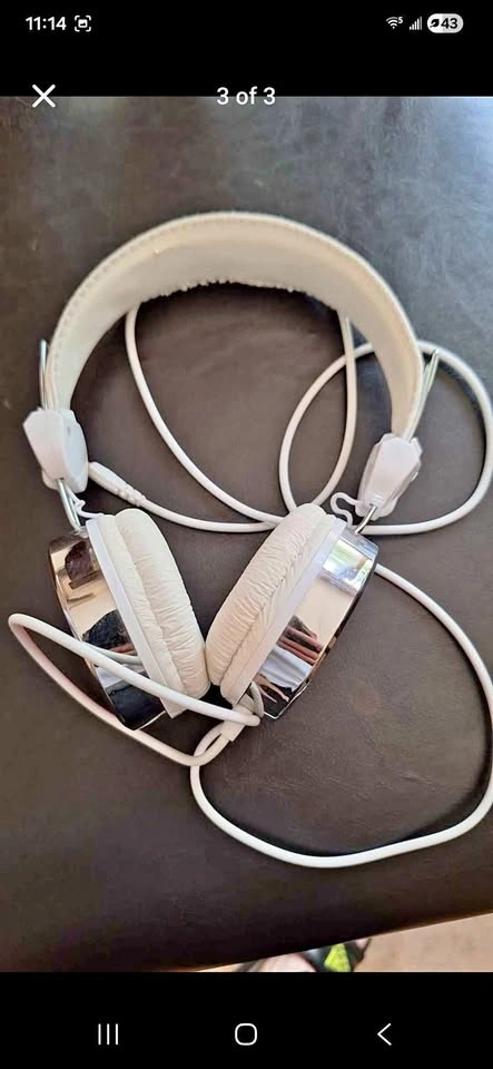 Wire Headphone