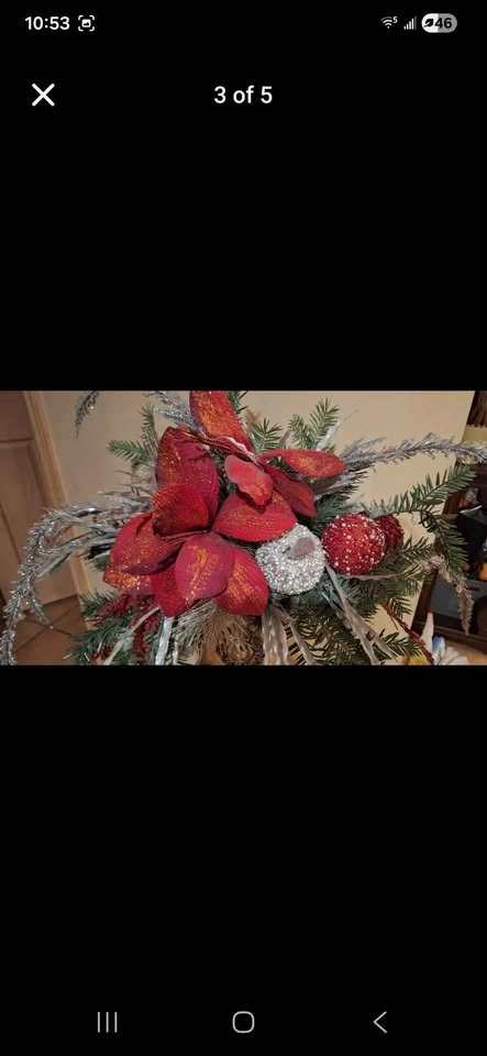 Winter/Holiday Floral Arrangement - photo 3