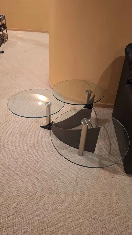 High End Glass Coffee Table - photo 2