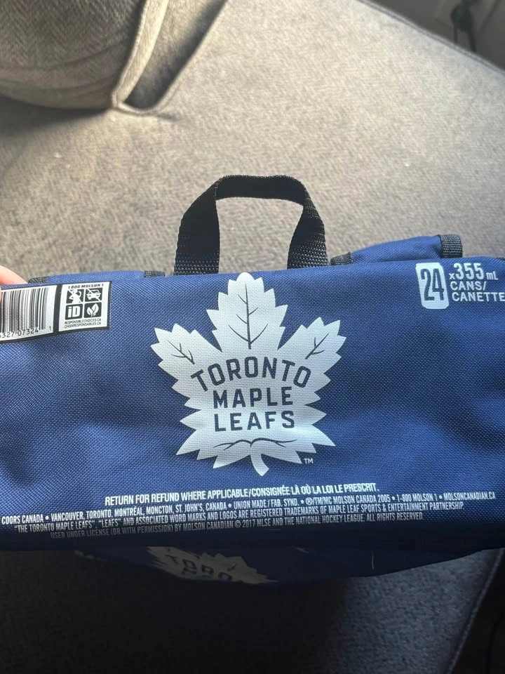Molson Canadian Toronto Maple Leafs 24-Can Cooler Backpack - photo 4