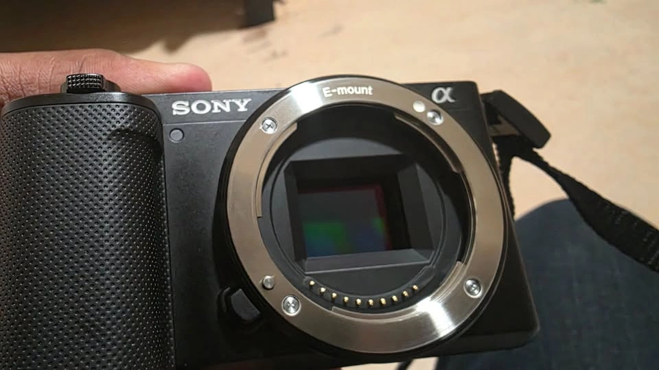 Sony ZV-E10 - Basically new shutter count 420 + box - photo 4