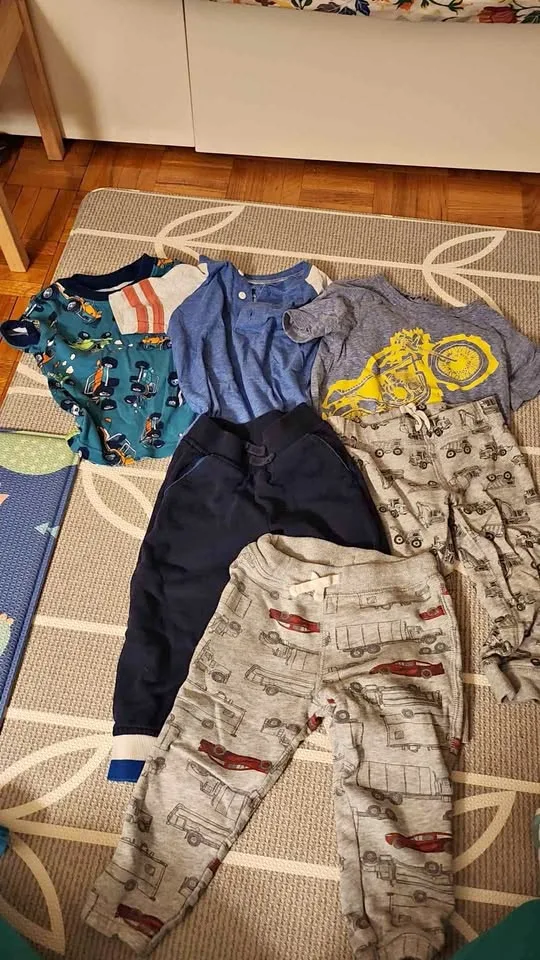 2T/24m boys clothing bundle thumbnail