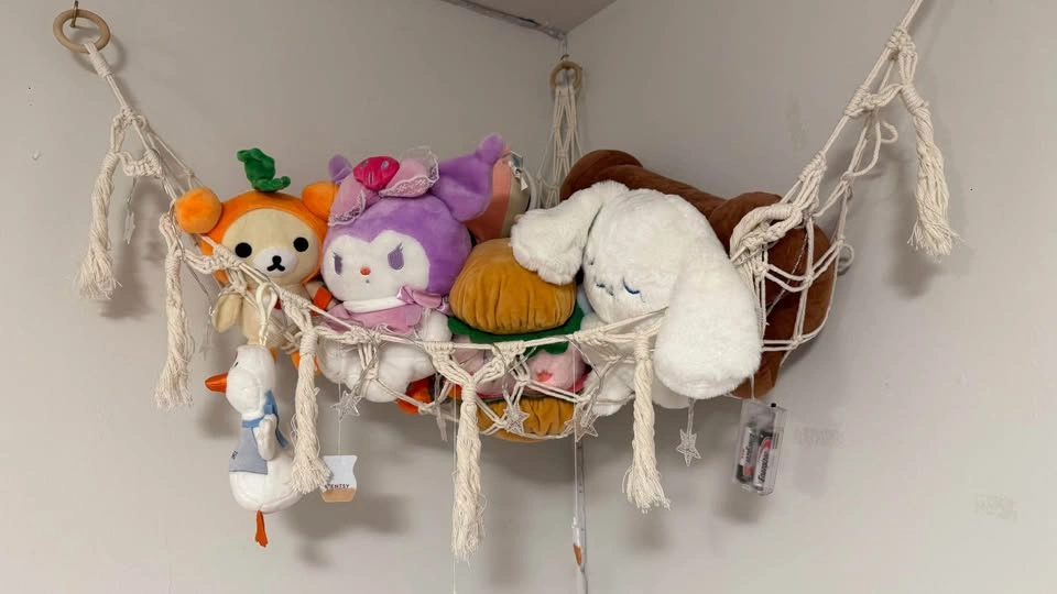 Hello Kitty Sanrio Squishmallow Plushies - photo 2