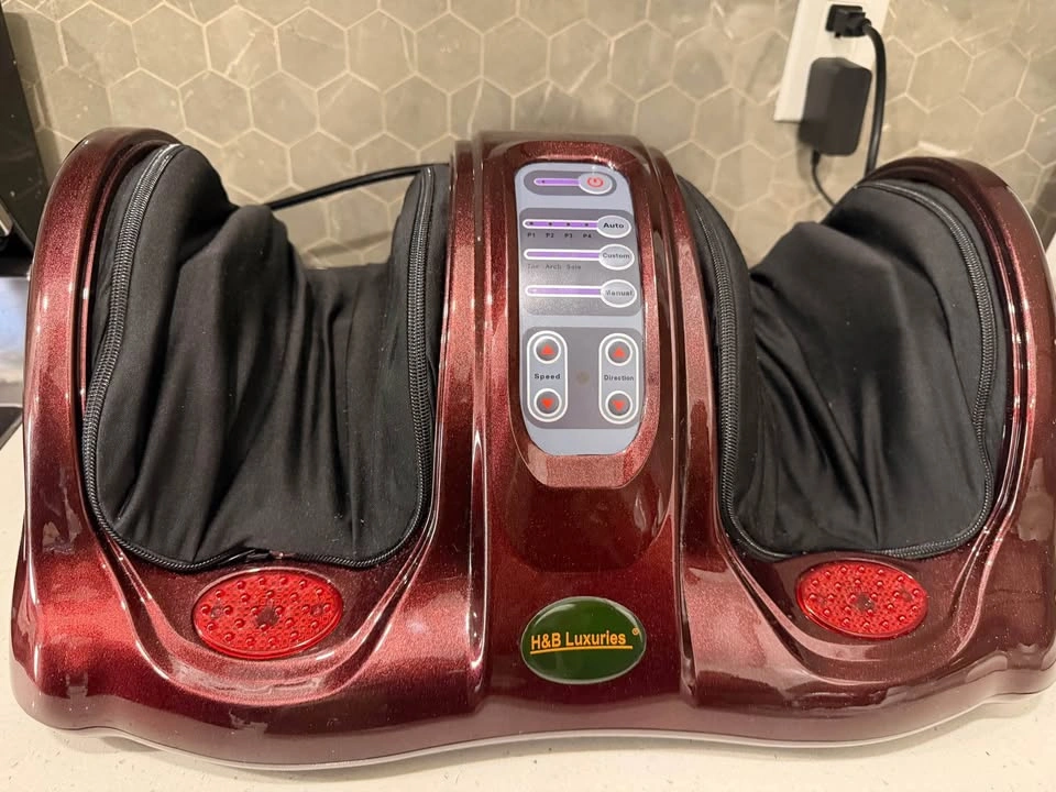 H & B Luxuries Shiatsu Foot Massager - photo 4