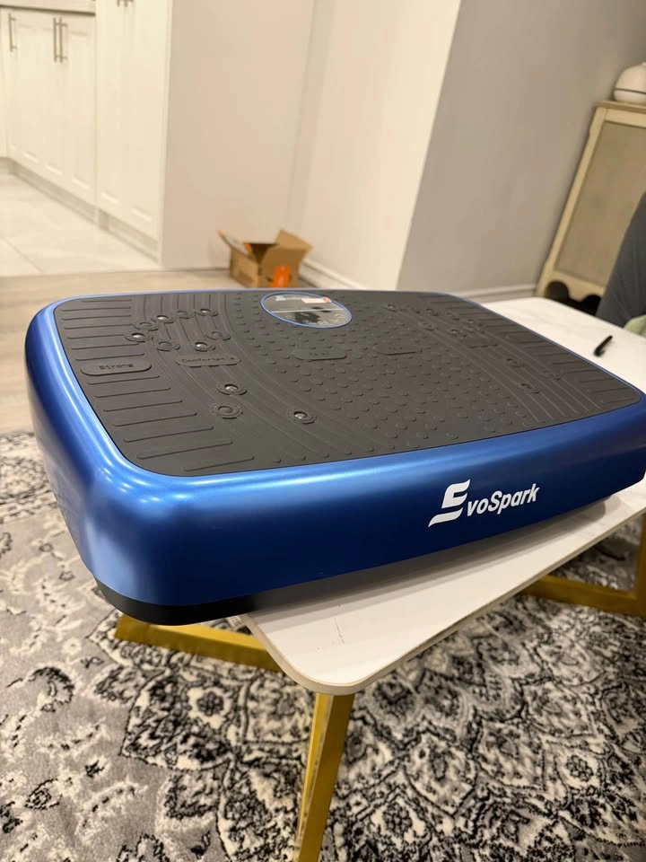 EvoSpark Vibration Plate 2026 Model – Whole Body Vibrating Plate - photo 2