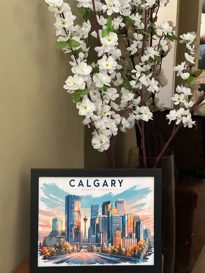 🇨🇦 Calgary Framed Art – Modern City Vibes for Your Space! 🖼️ - photo 4