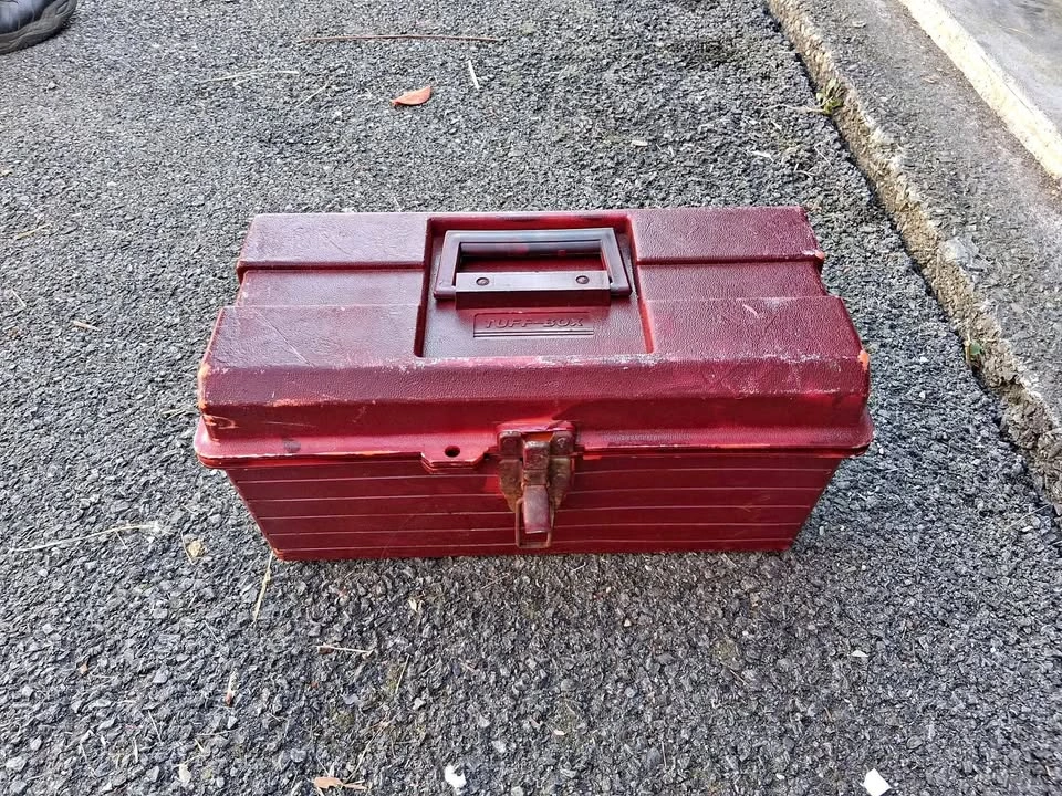Plastic tool box