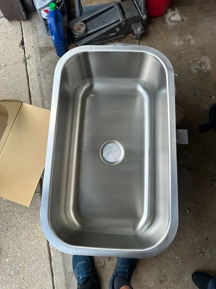 Gourmetier Kingston Undermount Stainless Steel Kitchen Sink - photo 3