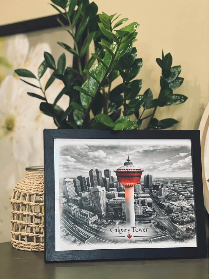 Elegant Calgary Tower Framed Art 🇨🇦✨ - photo 2