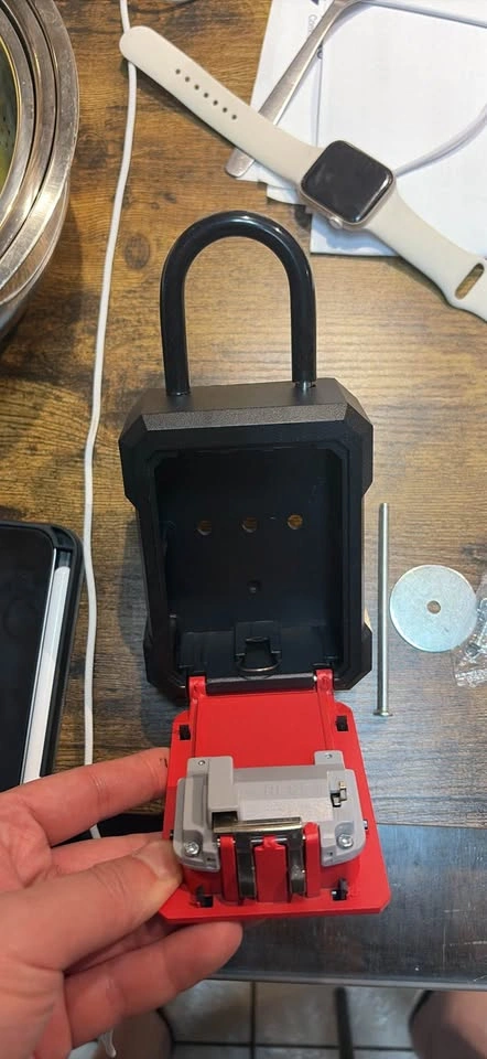 Metal Portable Combination Key Lock Box - photo 3