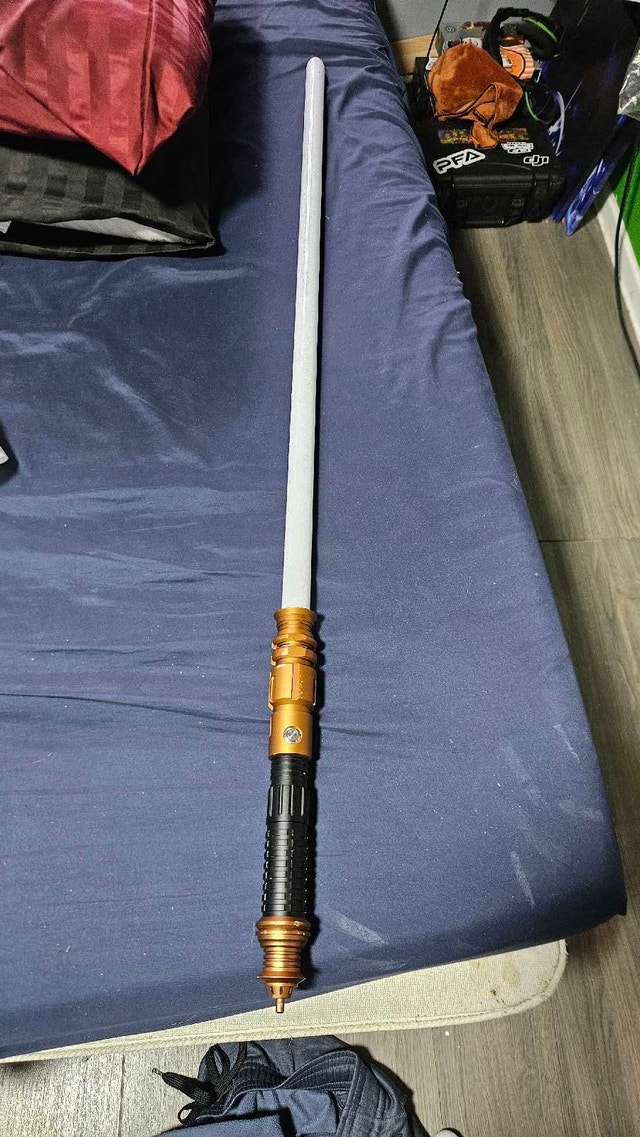 Taron Malicos Lightsaber
