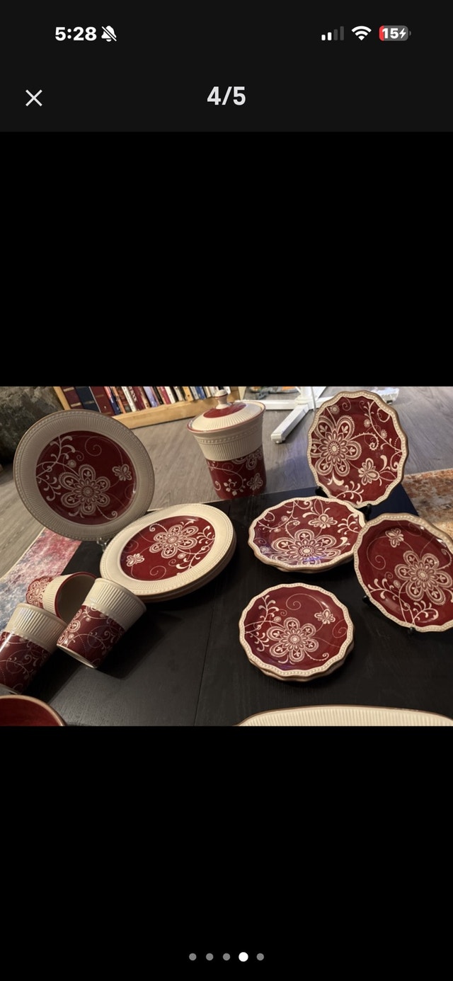 Maribeth Dish Set - photo 2