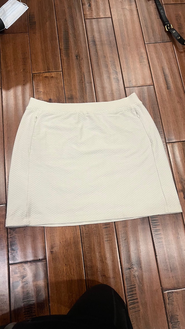 Tail Elevation Stretch 18" Skort