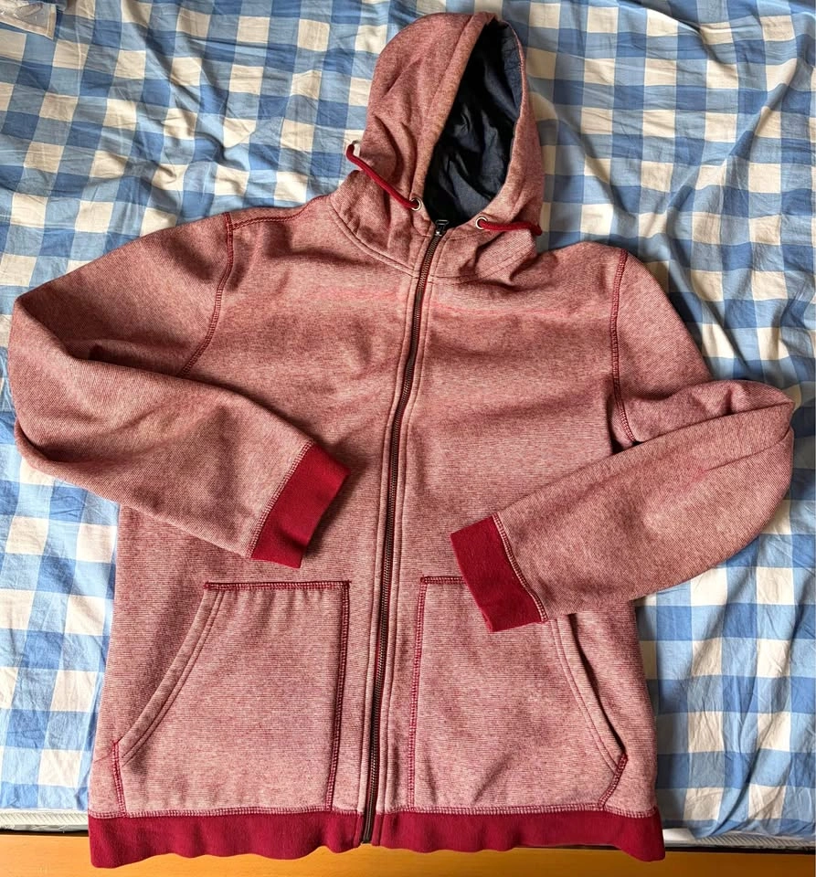 Men's Red Sweater - Forever 21