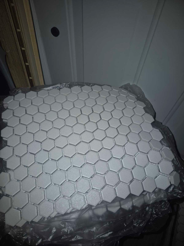 1"x1" Hexagon Tile