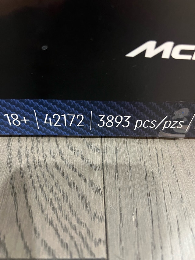 Lego McLaren P1 Technic - Brand New Sealed - photo 4