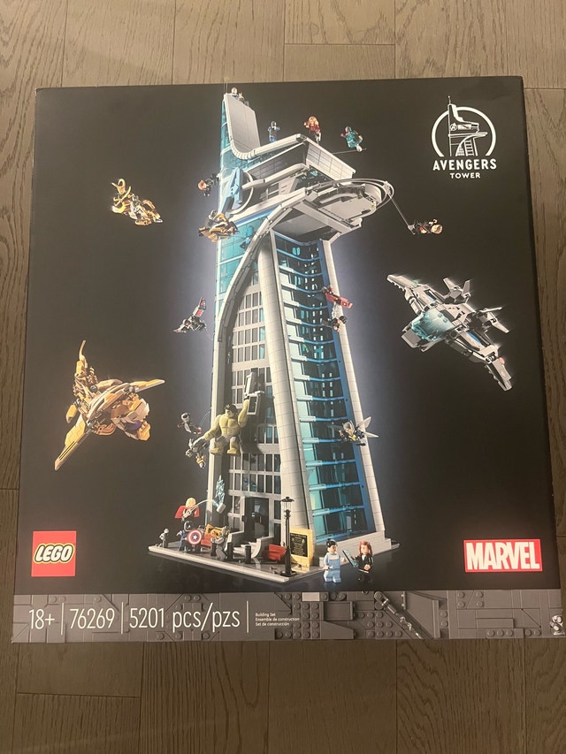 Lego Avengers Tower - Brand New Sealed - photo 2