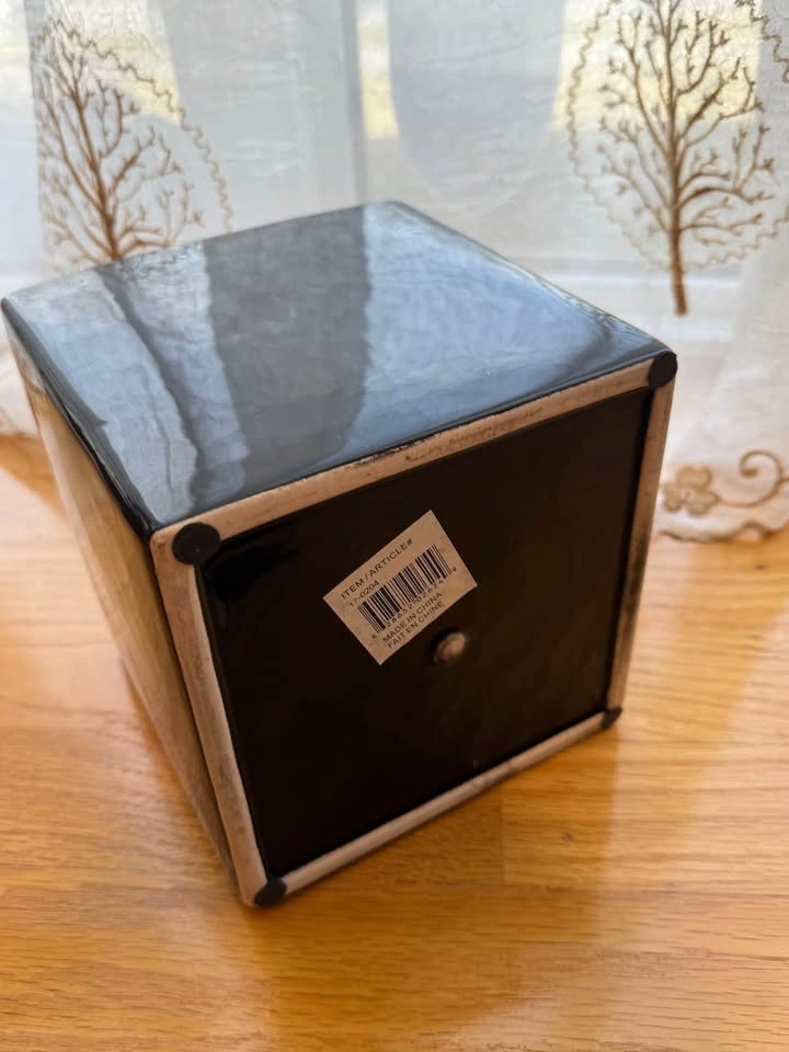 Black Square Ceramic Decorative / Plant Pot - photo 5