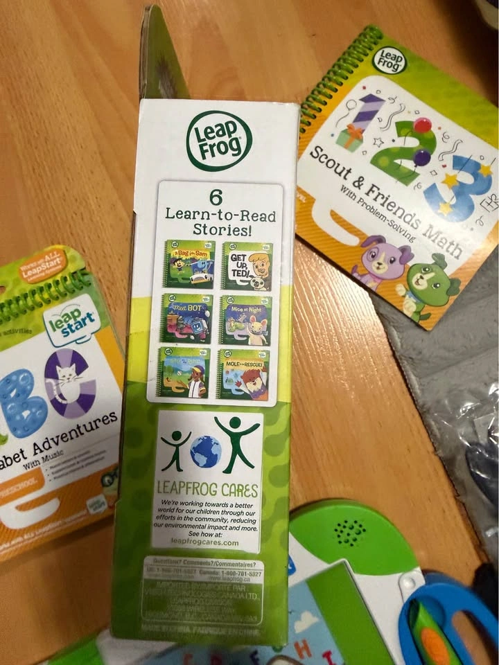 LeapFrog LeapStart Learning System w/ books - photo 3
