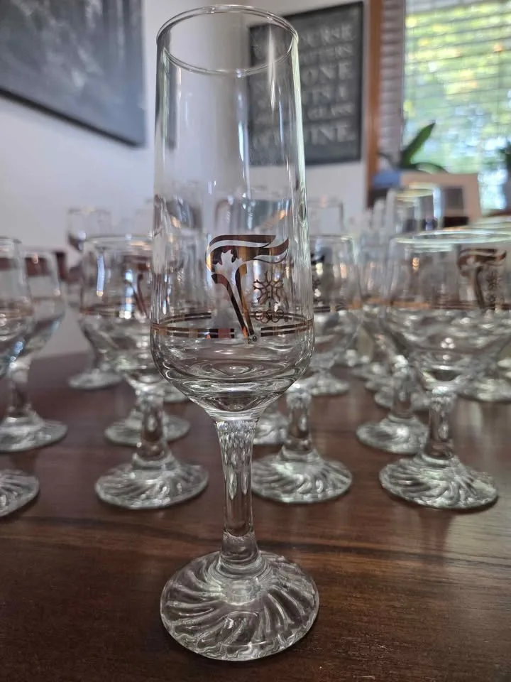 1988 Winter Olympics Glasses image indicator(3)