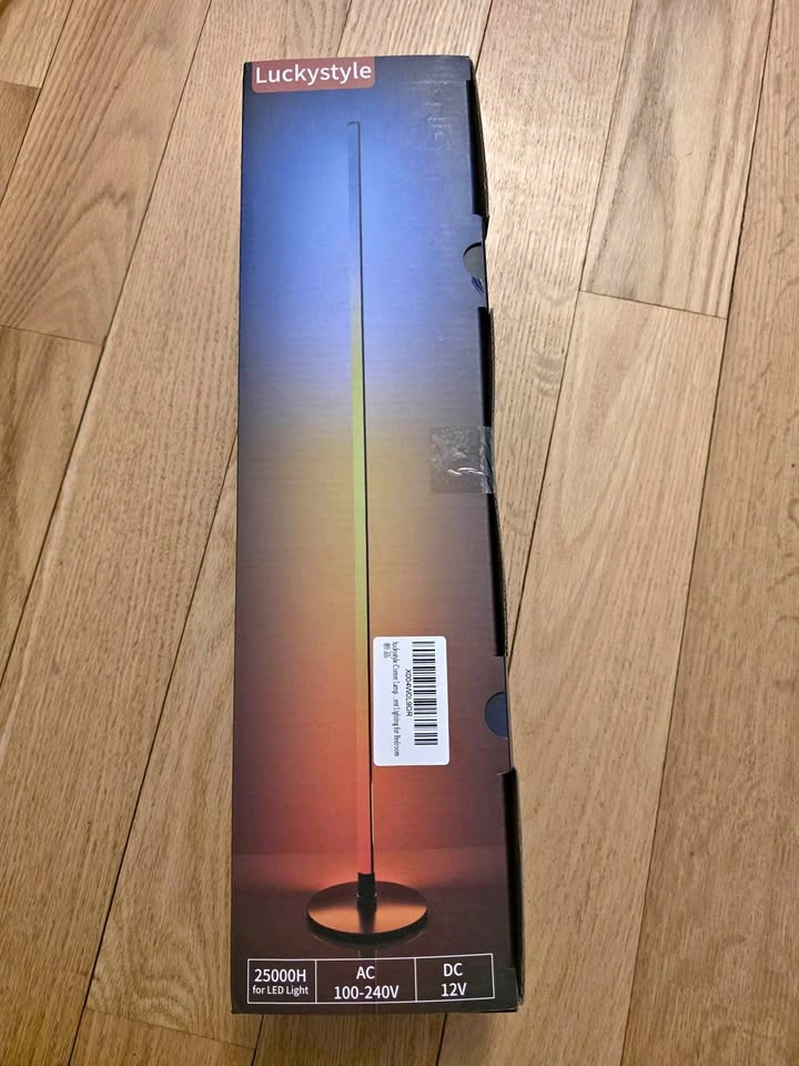 RGB+IC Floor Lamp with 16 Million Colors