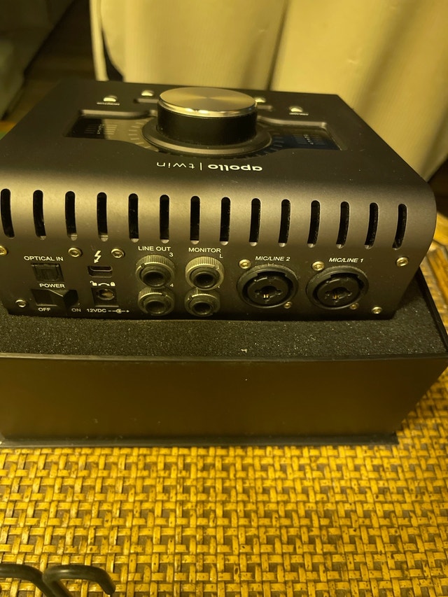 Apollo Twin Duo Thunderbolt MKII Audio Interface (Mac/Windows) - photo 2