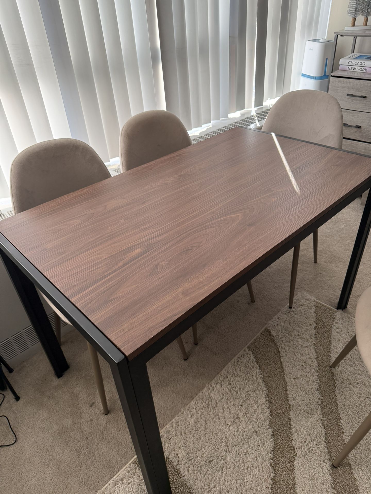 Small-Space Dining Table with 4 Chairs – Perfect for Apartments - photo 2