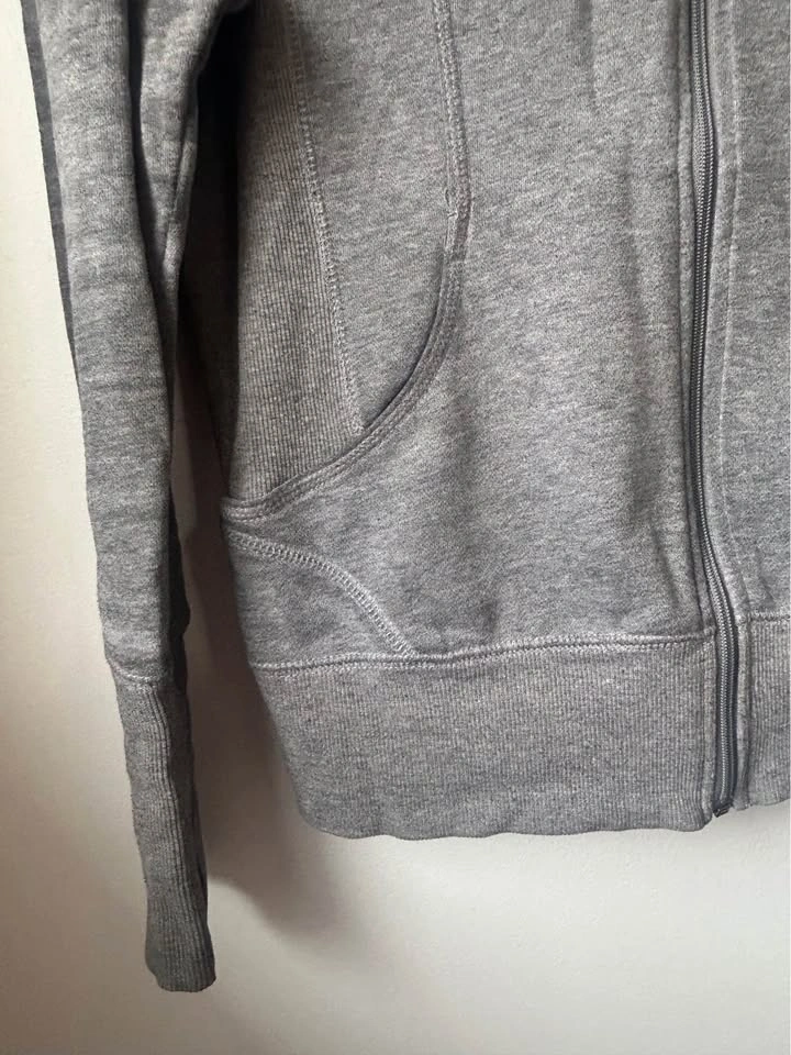Grey Full-Zip Hoodie (M) - photo 3