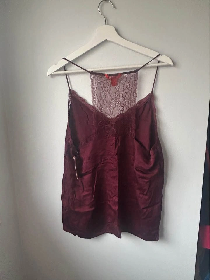 New Joe Fresh Burgundy Lace Racerback Camisole L/G - photo 5