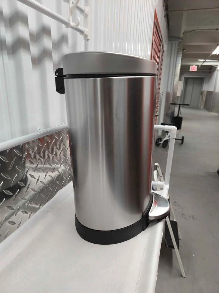 Simplehuman Stainless Steel Step Trash Can - photo 3