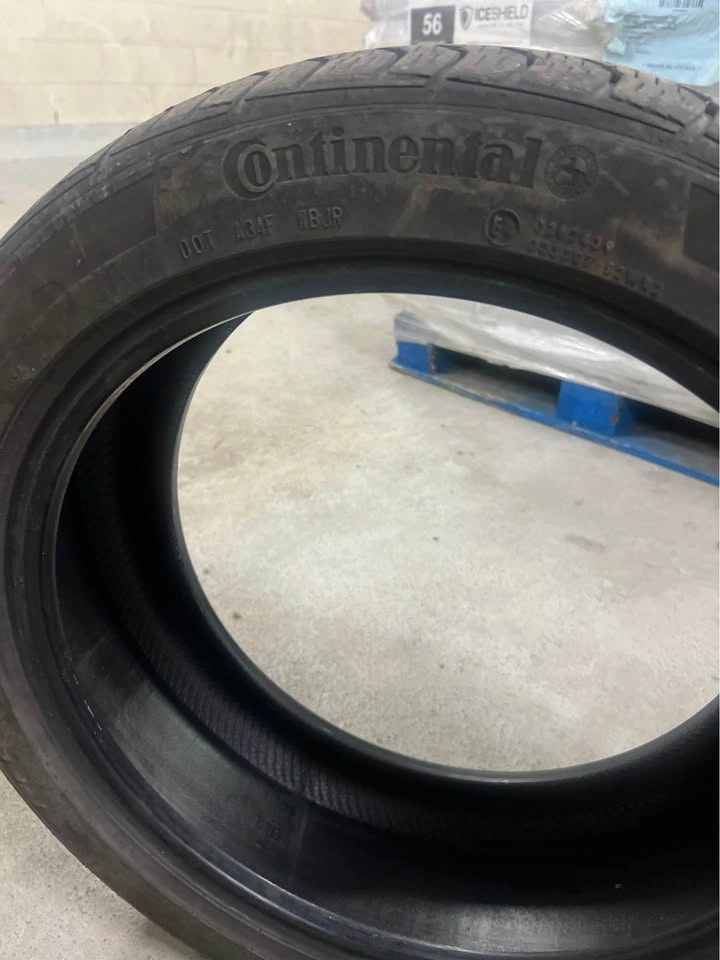 225/45 R18 Continental All Season Tire (Singular) - photo 3