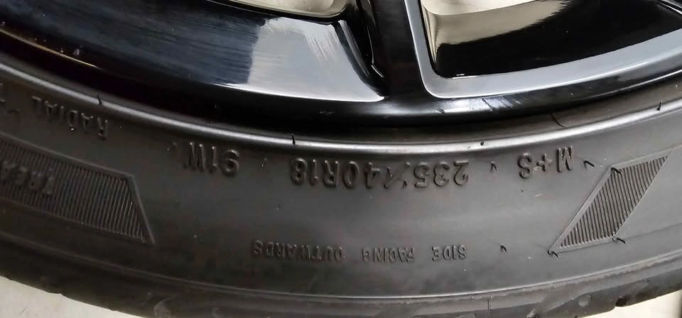Honda Civic OEM Rims with All Season Tires 235/40R18 - photo 4