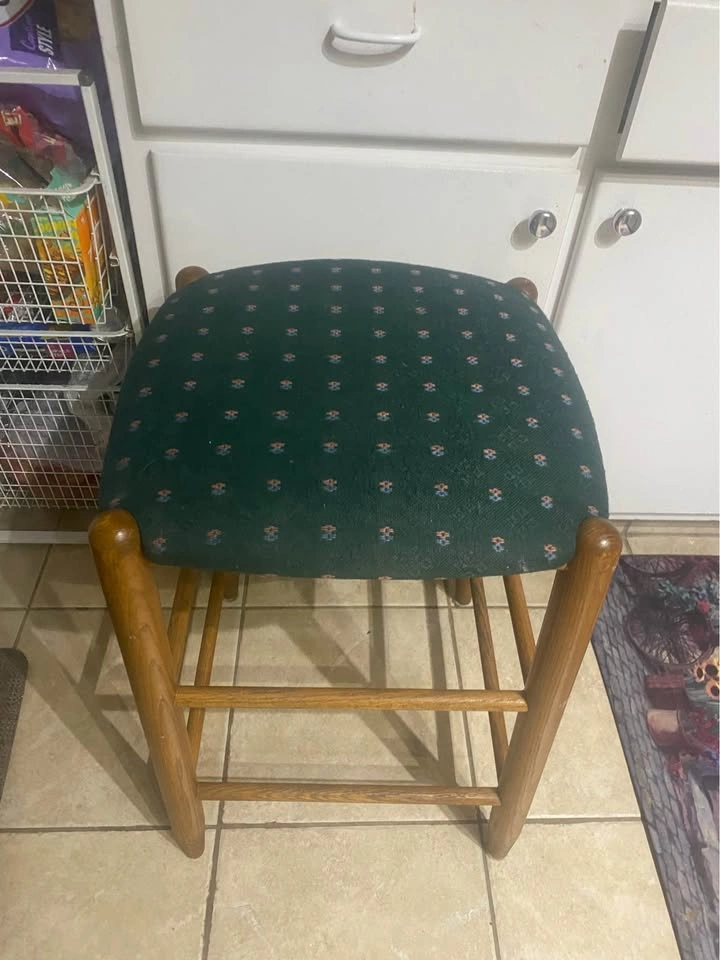 Upholstered Stool 17"x17"x 24" - photo 2