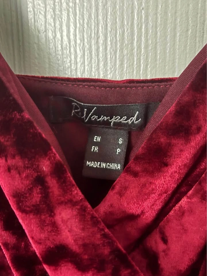 Cute Revamped Red Velvet Dress - photo 2