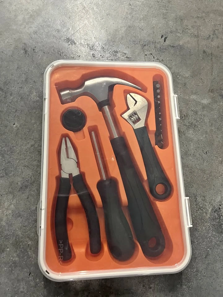 Ikea Tool Sets and Screws