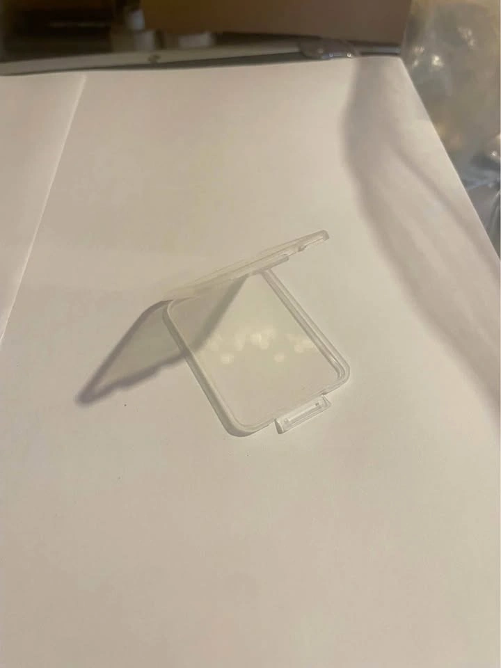 Small Plastic Display/Storage Cases with Latch