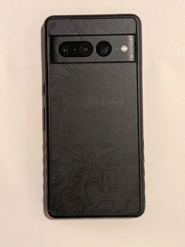 Google Pixel 7 Pro w/dbrand Case & Skin - photo 2