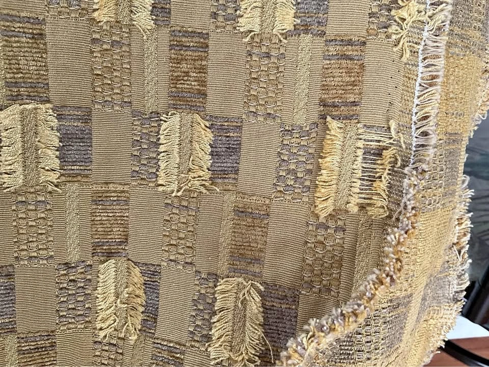 Upholstery Fabric Rich Gold Tones 86 x 56", 2+m