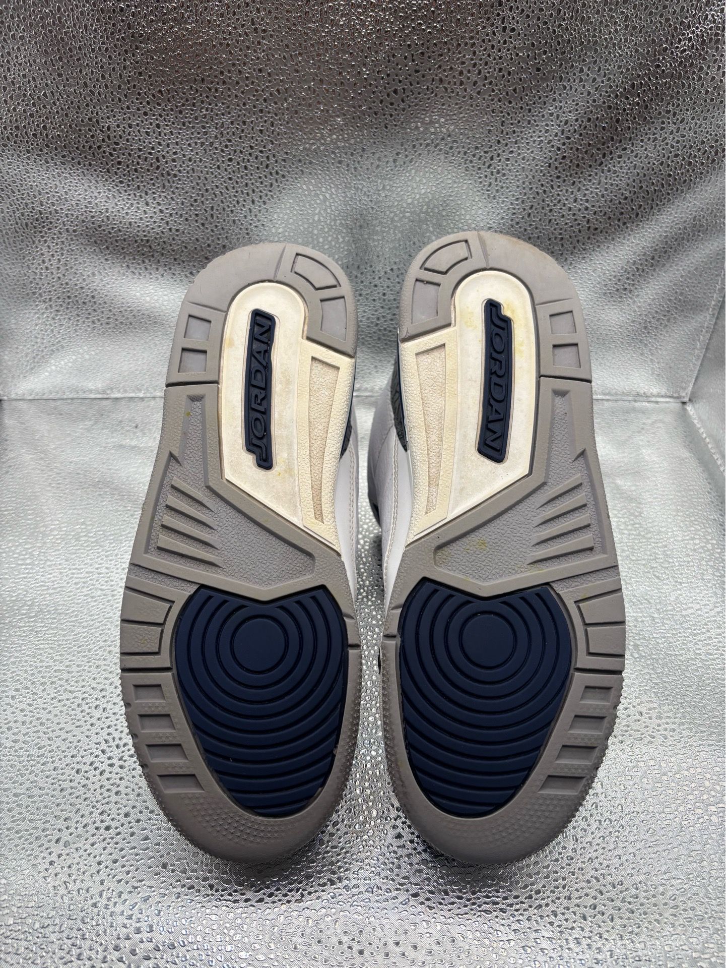 Air Jordan 3 Midnight Navy GS - photo 3